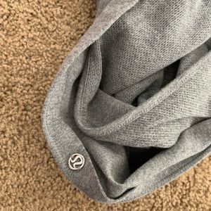Large lululemon infinity scarf